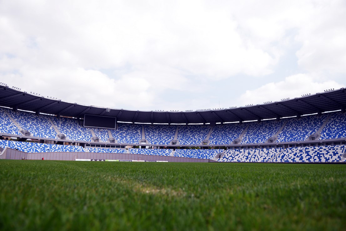 თბილისში, ბორის პაიჭაძის სახელობის ეროვნული სტადიონის დინამო არენაზე სკამების გამოცვლა