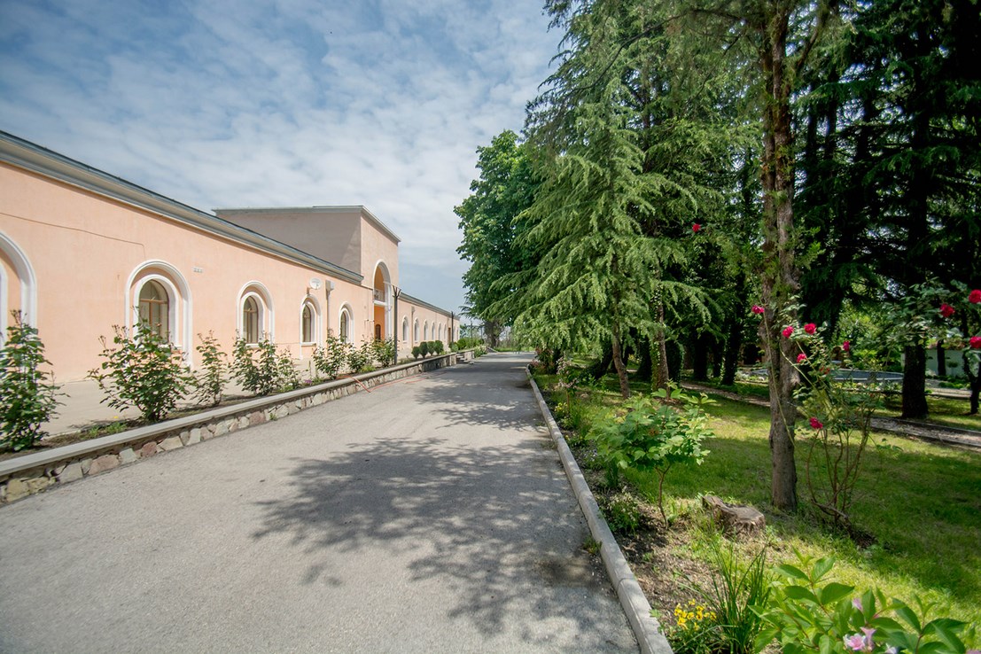 ღვინის ქარხნის სარეკონსტრუქციო-სარემონტო სამუშაოები