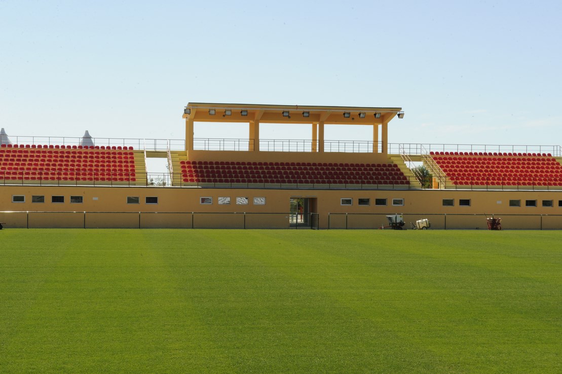 განმუხურის ზღვისპირა ზოლის მიმდებარე ტერიტორიაზე სპორტული კომპლექსის მშენებლობა